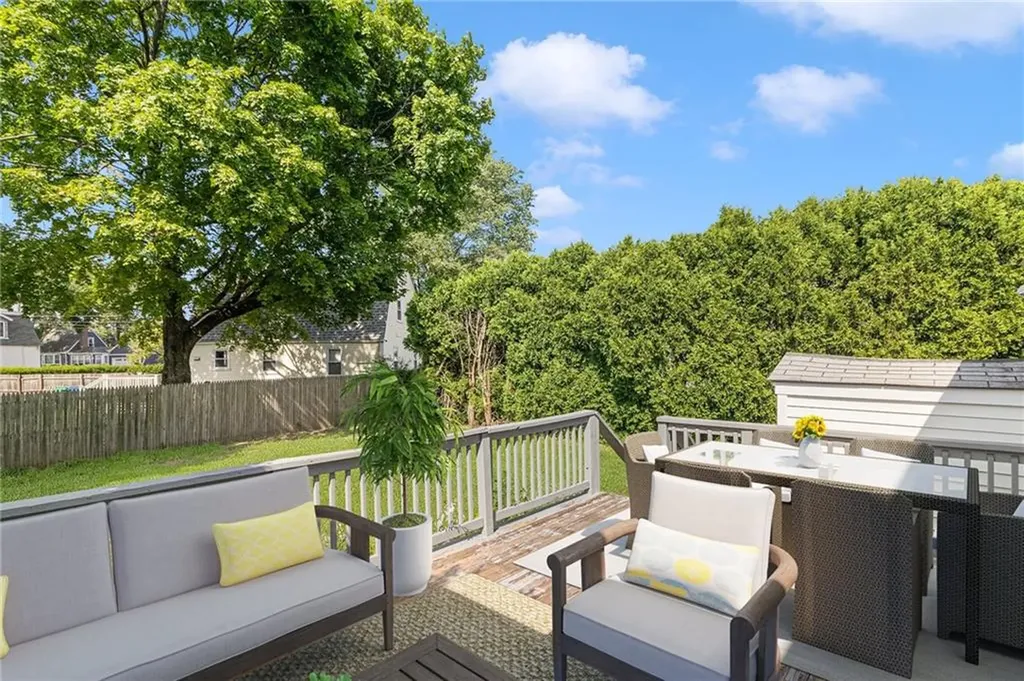 11 Frederick Street Warwick RI 02888