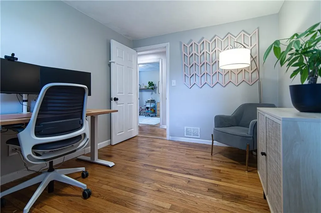 11 Beeckman Avenue Cranston RI 02920