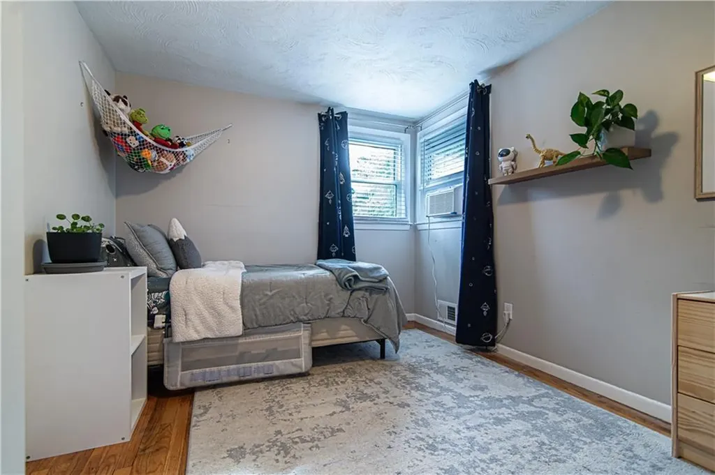 11 Beeckman Avenue Cranston RI 02920