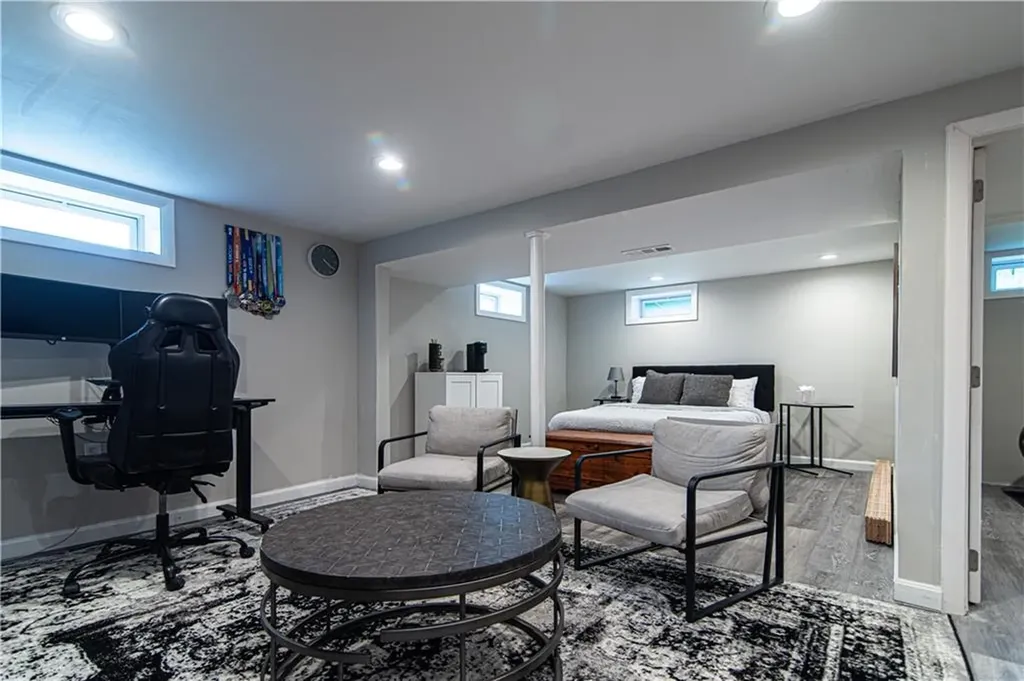 11 Beeckman Avenue Cranston RI 02920