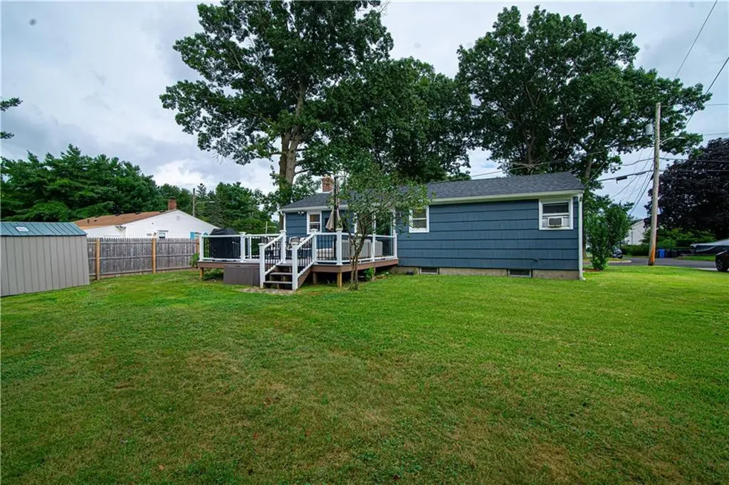11 Beeckman Avenue Cranston RI 02920