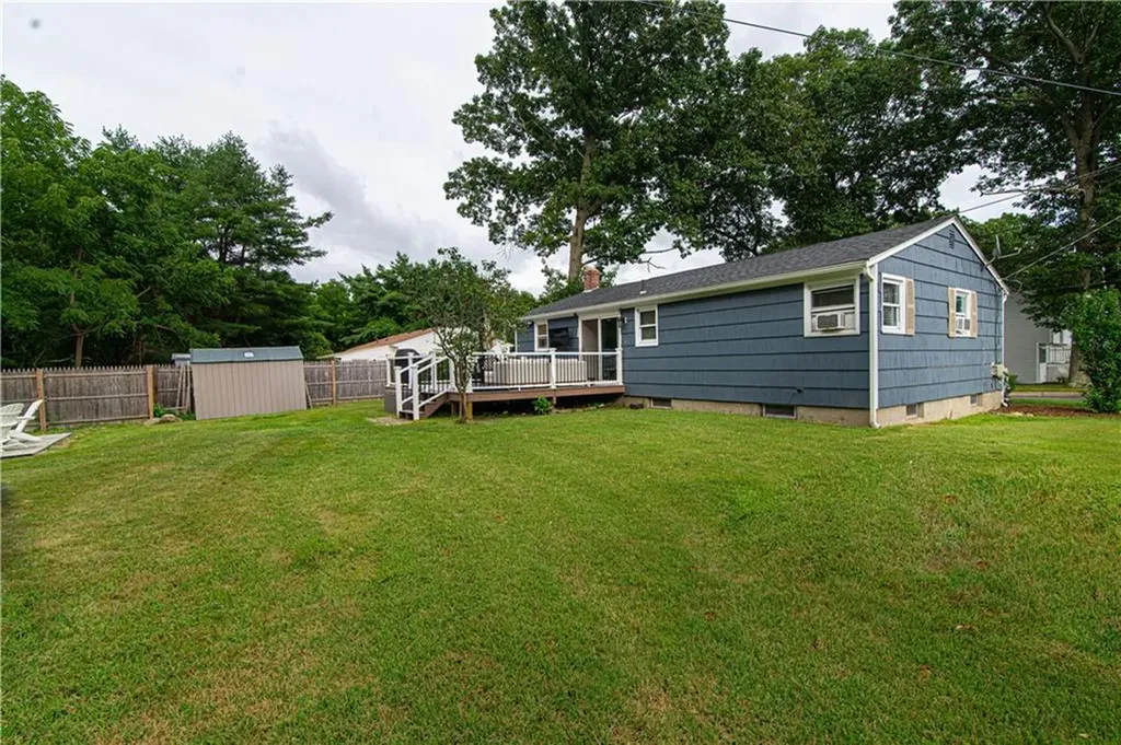 11 Beeckman Avenue Cranston RI 02920