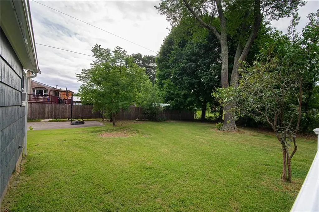 11 Beeckman Avenue Cranston RI 02920