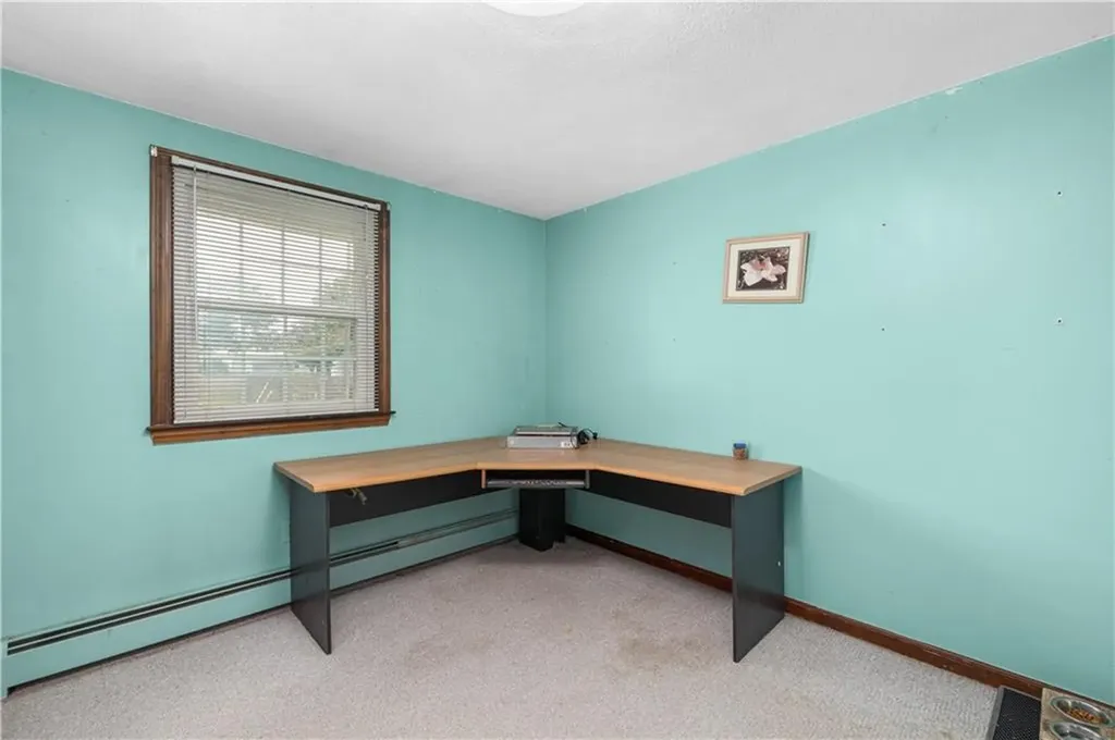 97 Wellington Avenue Warwick RI 02886