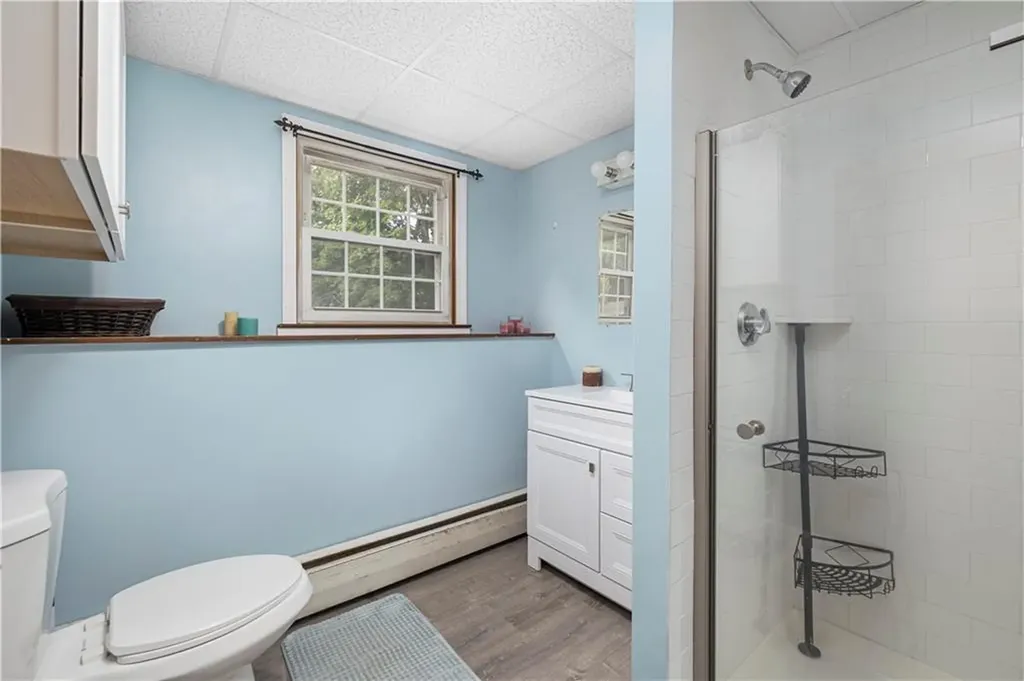 97 Wellington Avenue Warwick RI 02886