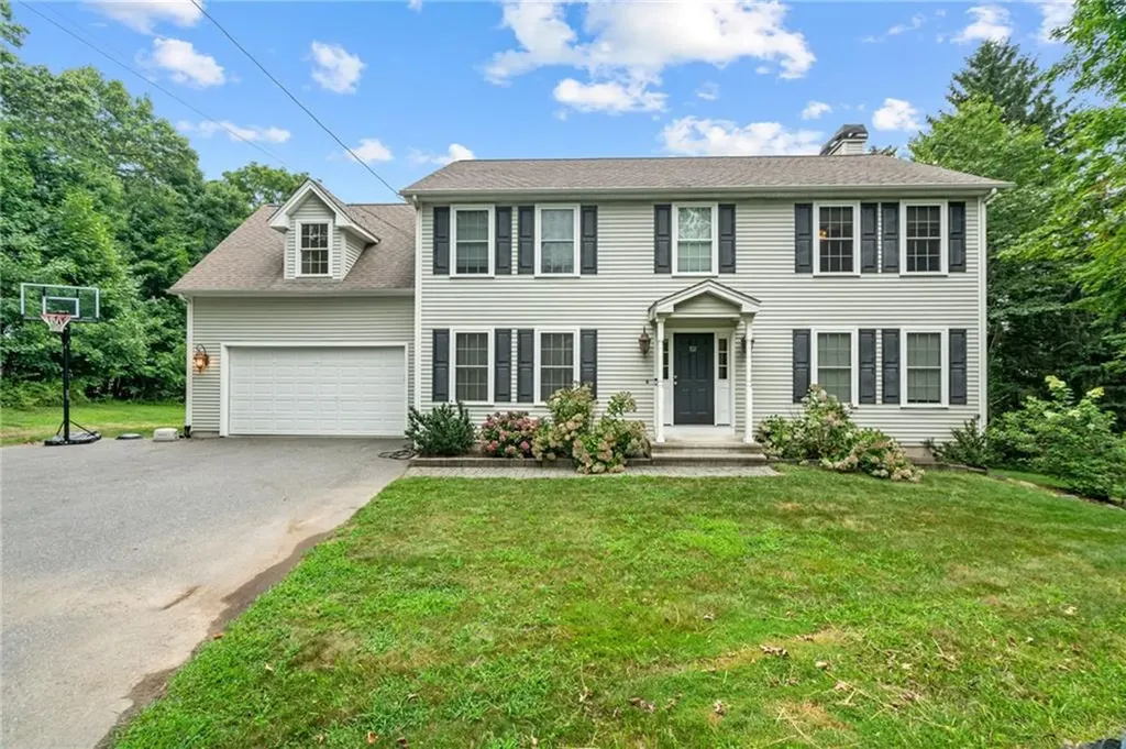 321 River Road Lincoln RI 02865