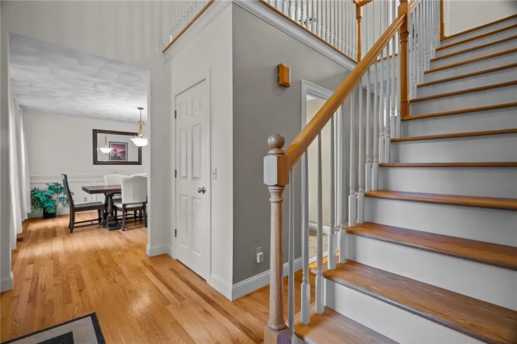 321 River Road Lincoln RI 02865