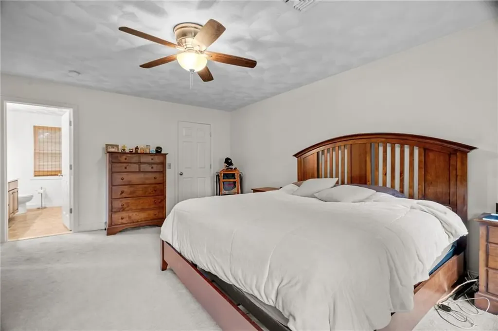 321 River Road Lincoln RI 02865