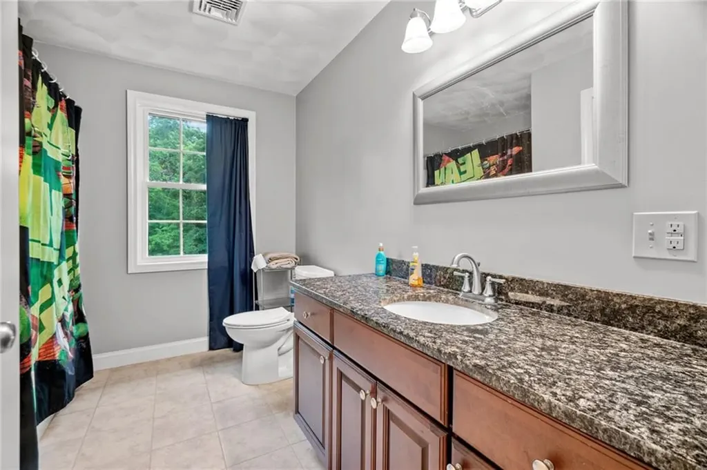 321 River Road Lincoln RI 02865