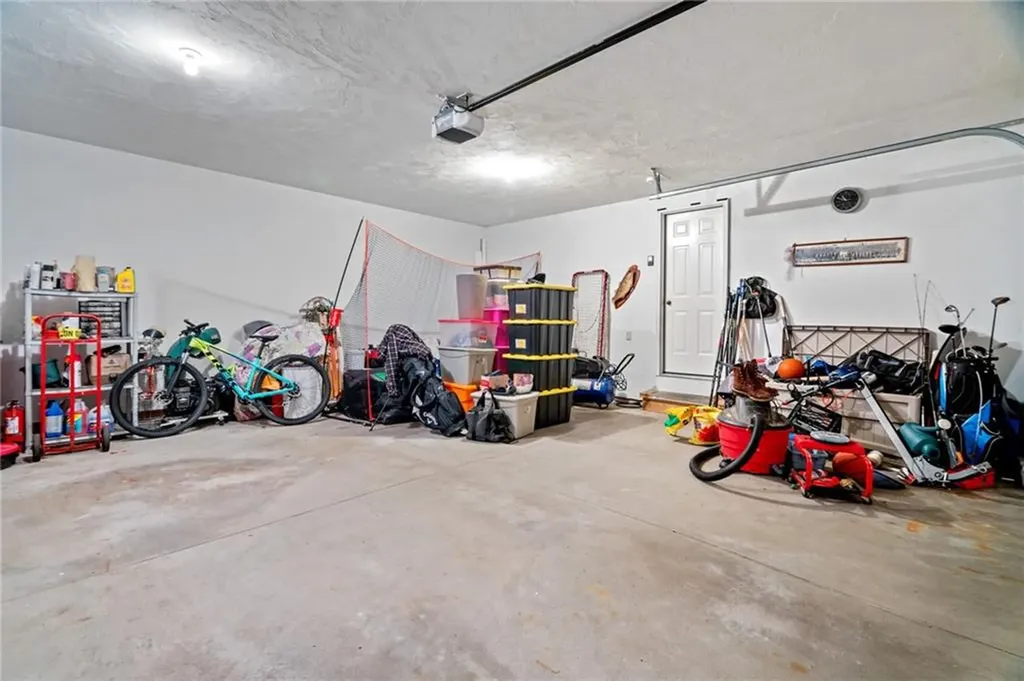 321 River Road Lincoln RI 02865