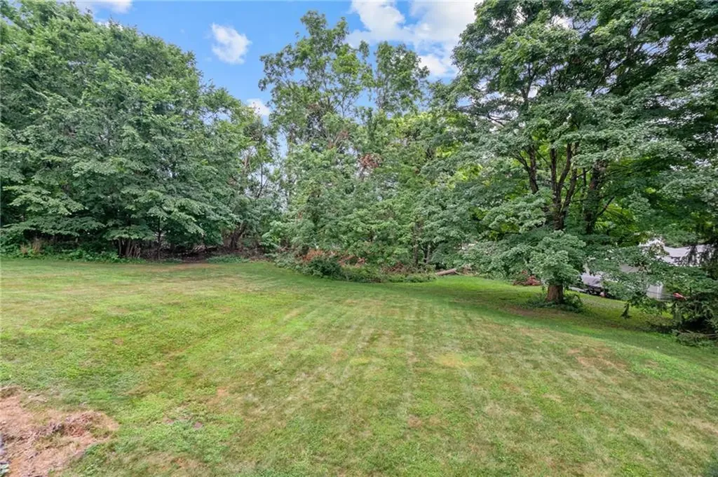 321 River Road Lincoln RI 02865