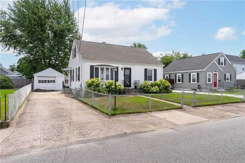 301 Vine Street Pawtucket RI 02861