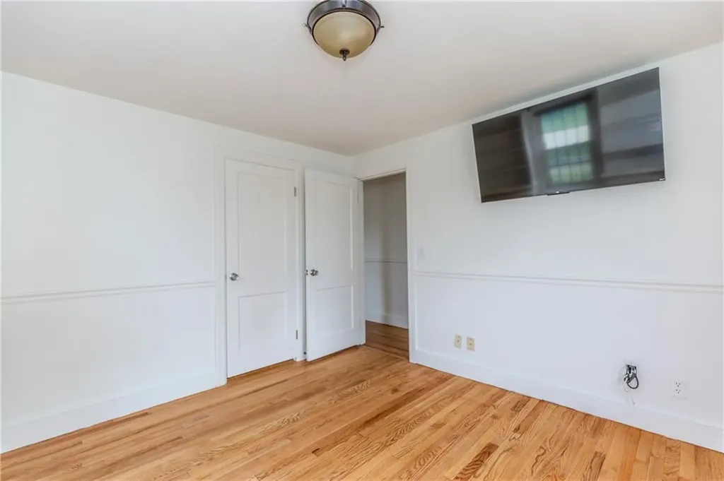 116 Fairfield Road Cranston RI 02910