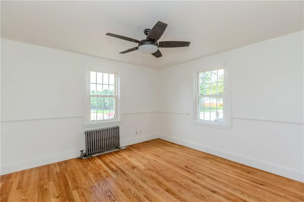 116 Fairfield Road Cranston RI 02910