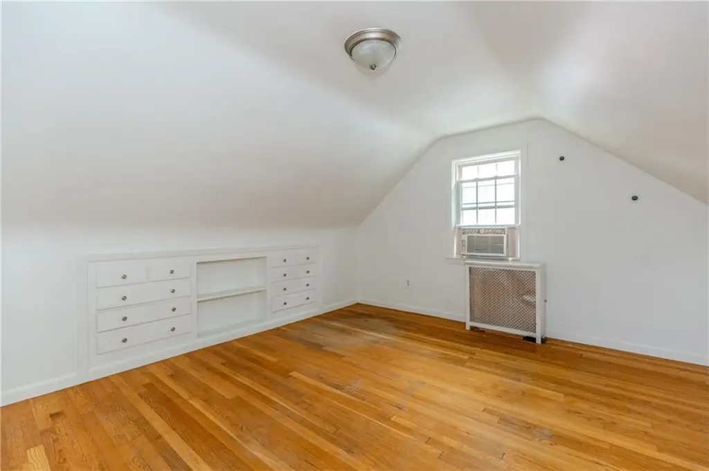 116 Fairfield Road Cranston RI 02910