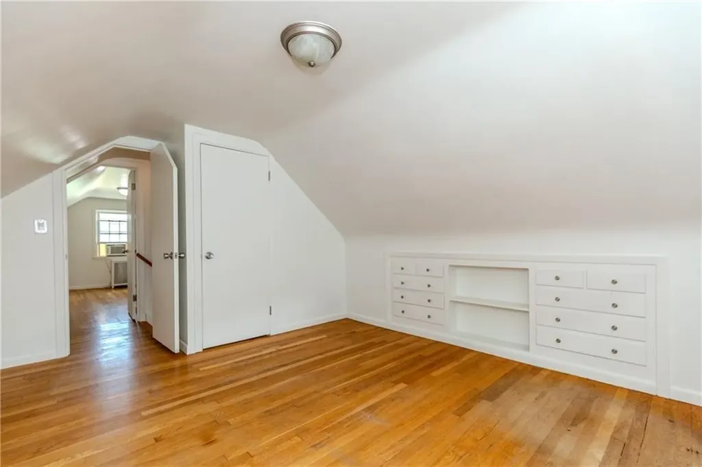 116 Fairfield Road Cranston RI 02910