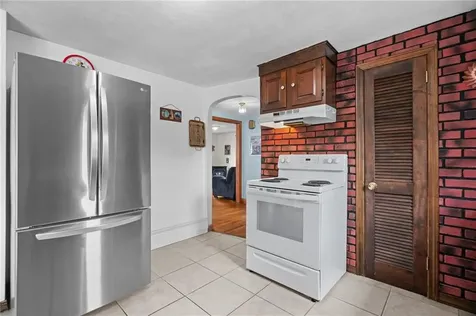 5 Martha Road East Providence RI 02916