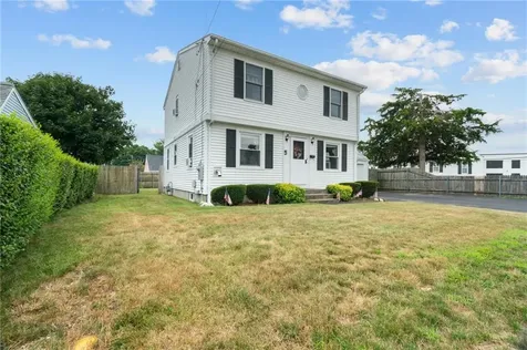 5 Martha Road East Providence RI 02916