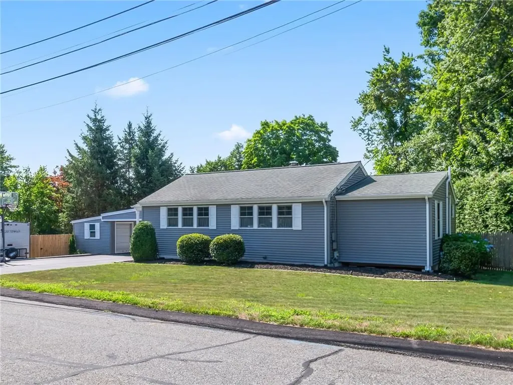 5 Russell Lane Smithfield RI 02917