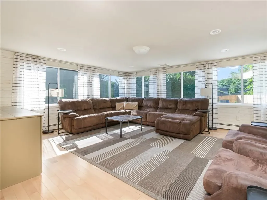 5 Russell Lane Smithfield RI 02917