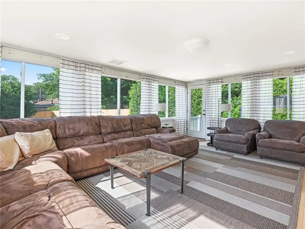 5 Russell Lane Smithfield RI 02917