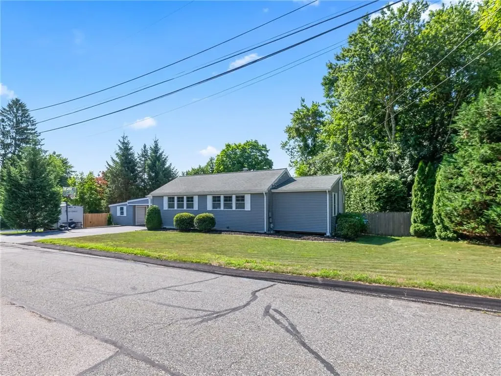 5 Russell Lane Smithfield RI 02917
