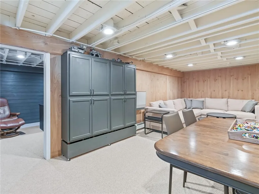 5 Russell Lane Smithfield RI 02917