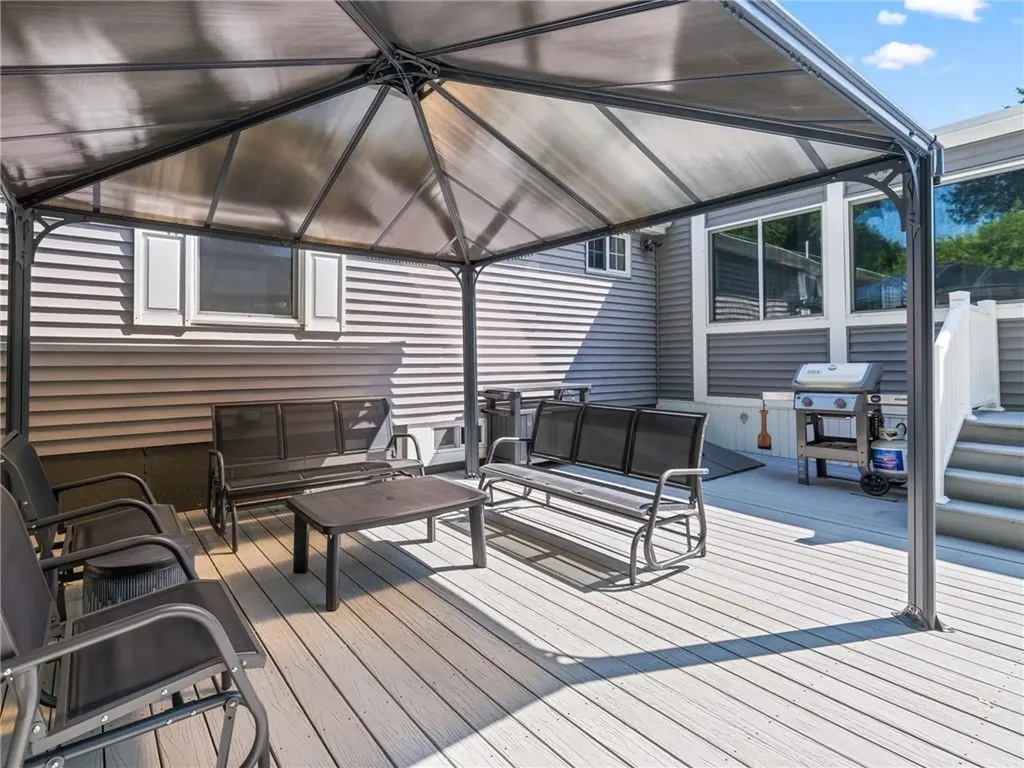 5 Russell Lane Smithfield RI 02917