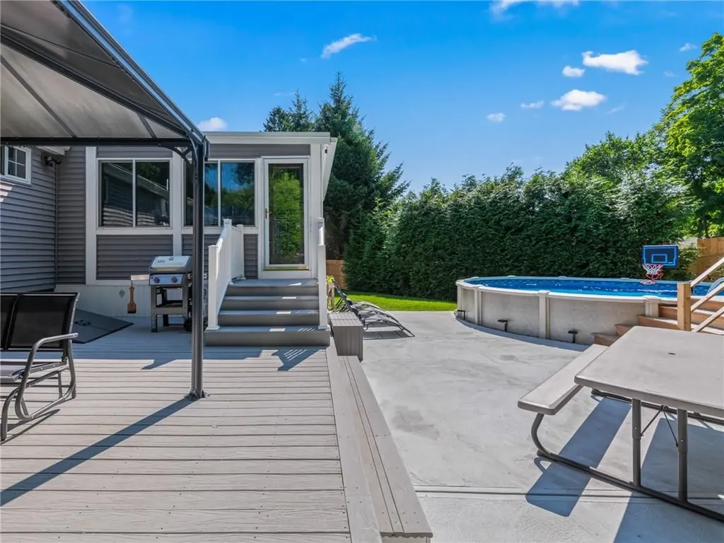 5 Russell Lane Smithfield RI 02917