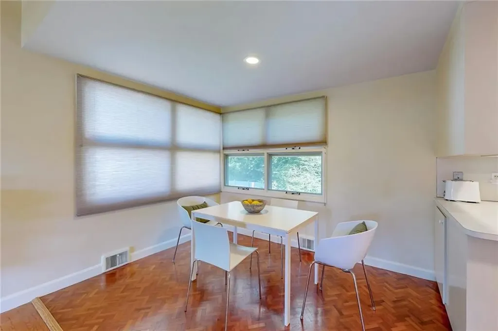 212 Lawnacre Drive Cranston RI 02920