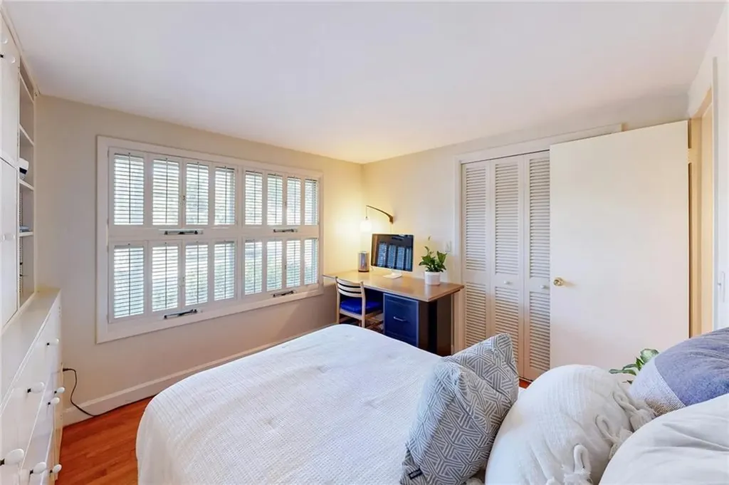 212 Lawnacre Drive Cranston RI 02920