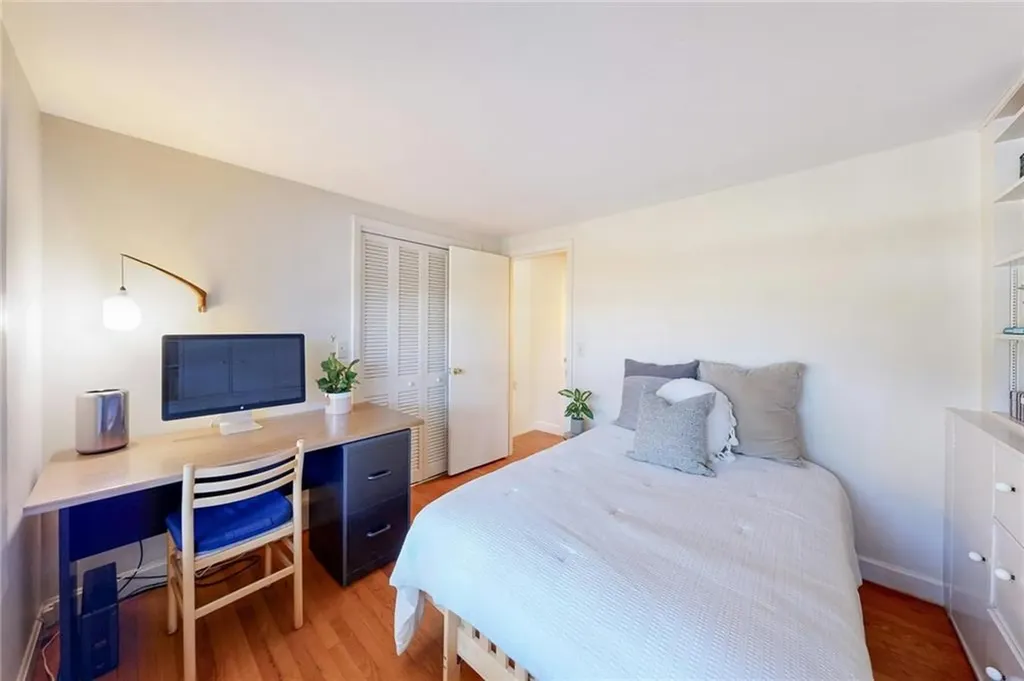212 Lawnacre Drive Cranston RI 02920