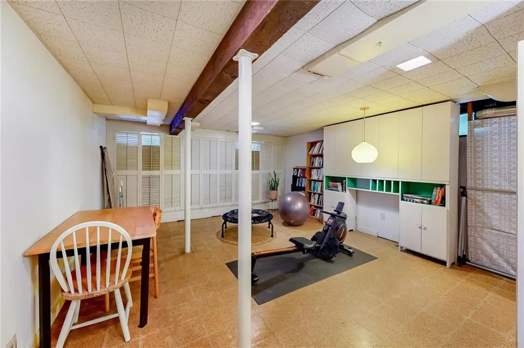 212 Lawnacre Drive Cranston RI 02920
