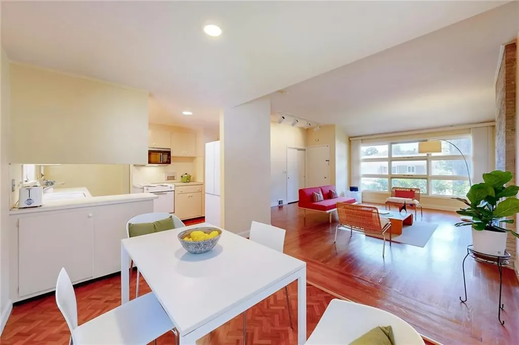 212 Lawnacre Drive Cranston RI 02920