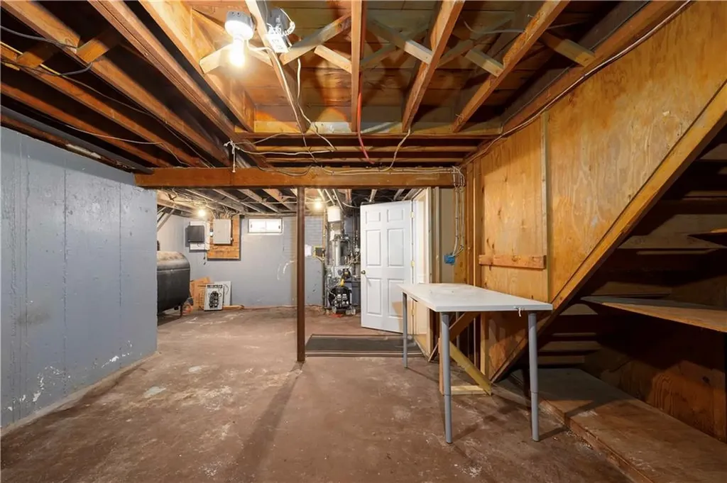 139 Albert Avenue Cranston RI 02905