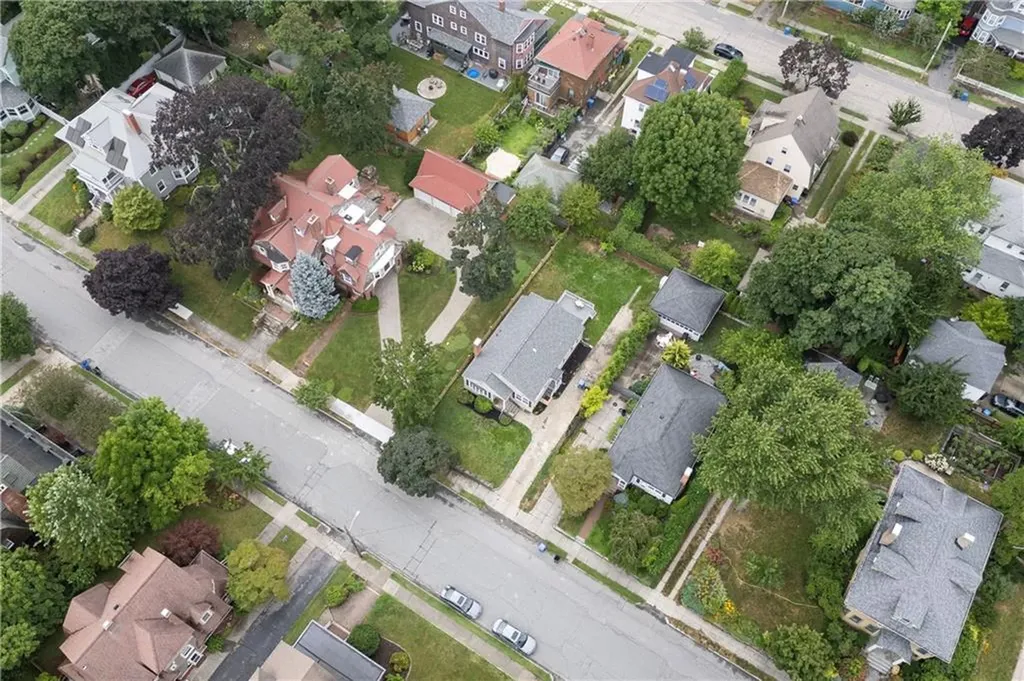 139 Albert Avenue Cranston RI 02905