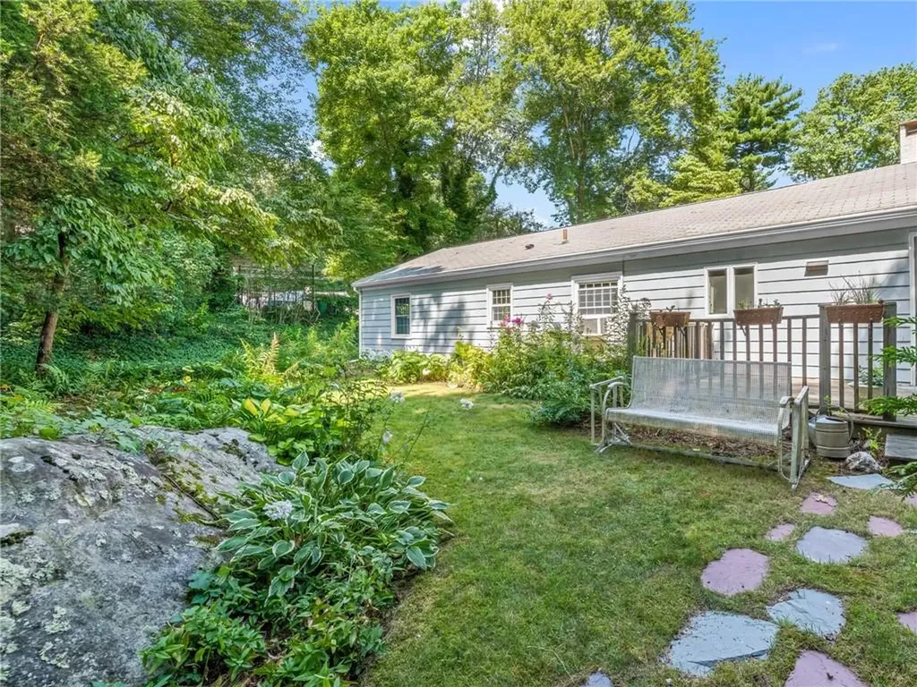 100 Diamond Hill Road Warwick RI 02886