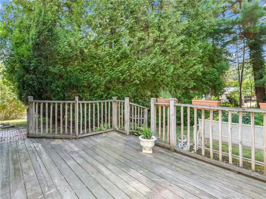 100 Diamond Hill Road Warwick RI 02886