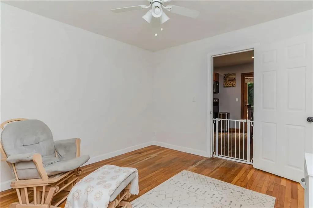 74 Hambly Road Tiverton RI 02878