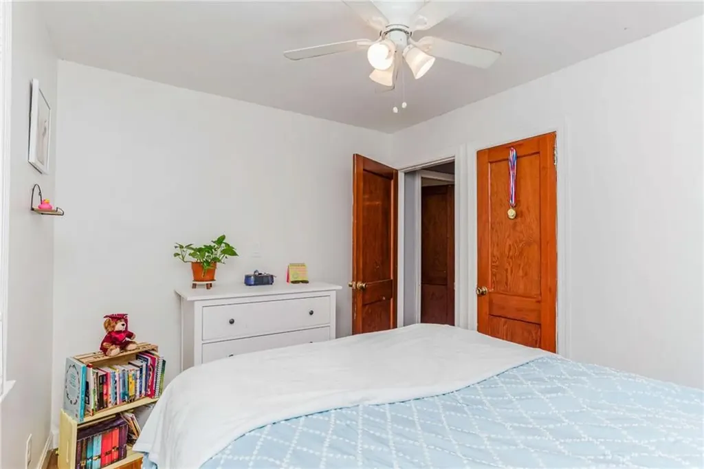 74 Hambly Road Tiverton RI 02878