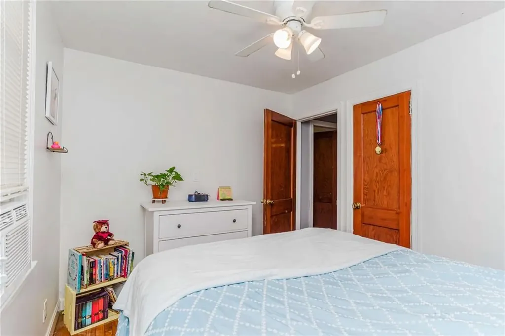 74 Hambly Road Tiverton RI 02878