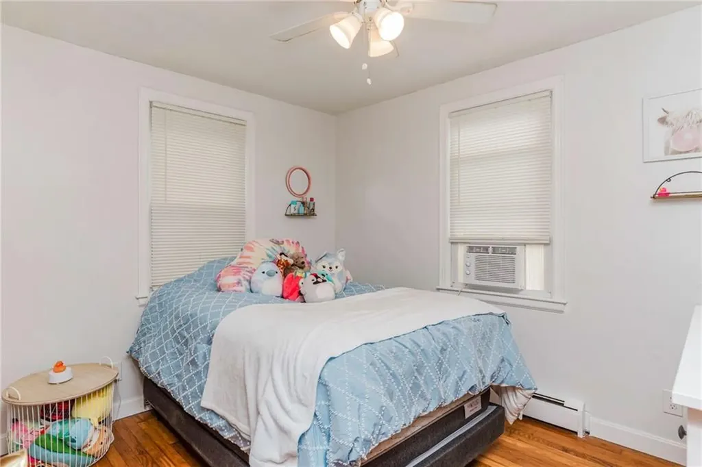 74 Hambly Road Tiverton RI 02878