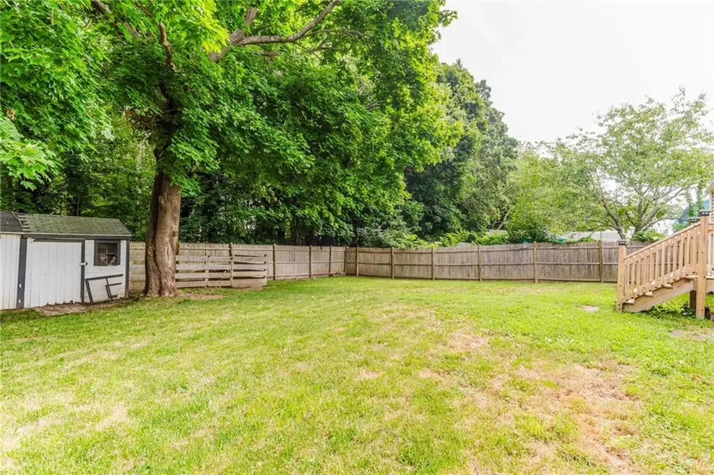 74 Hambly Road Tiverton RI 02878