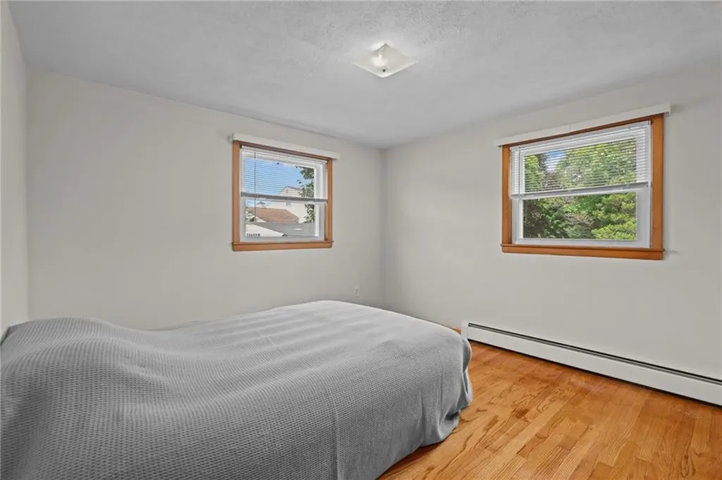 12 Flint Street Pawtucket RI 02861