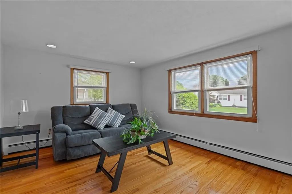 12 Flint Street Pawtucket RI 02861
