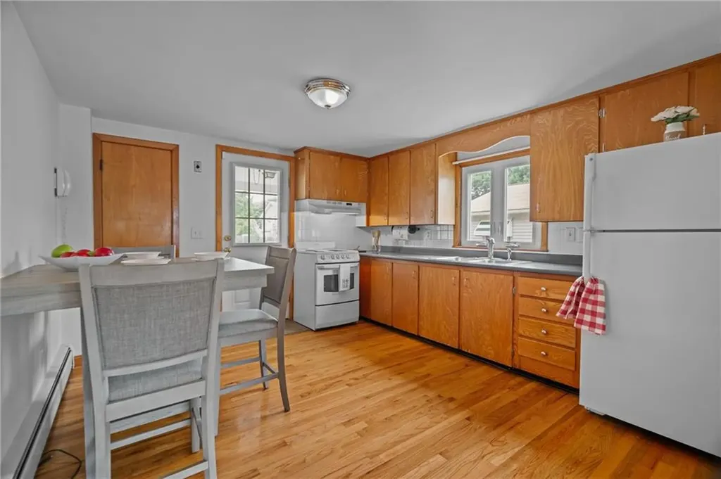 12 Flint Street Pawtucket RI 02861