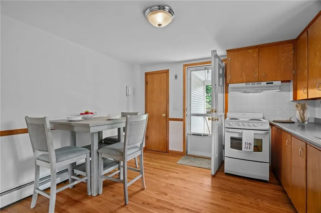 12 Flint Street Pawtucket RI 02861