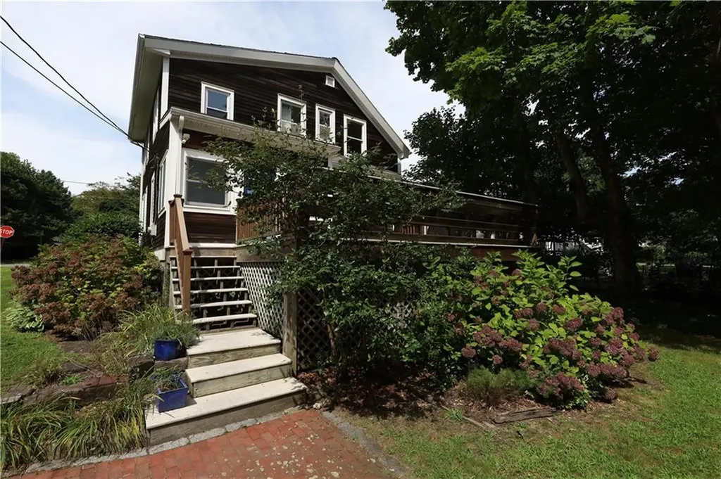 209 Narragansett Avenue Jamestown RI 02835