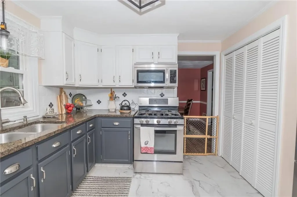 20 Juniper Hill Drive Coventry RI 02816