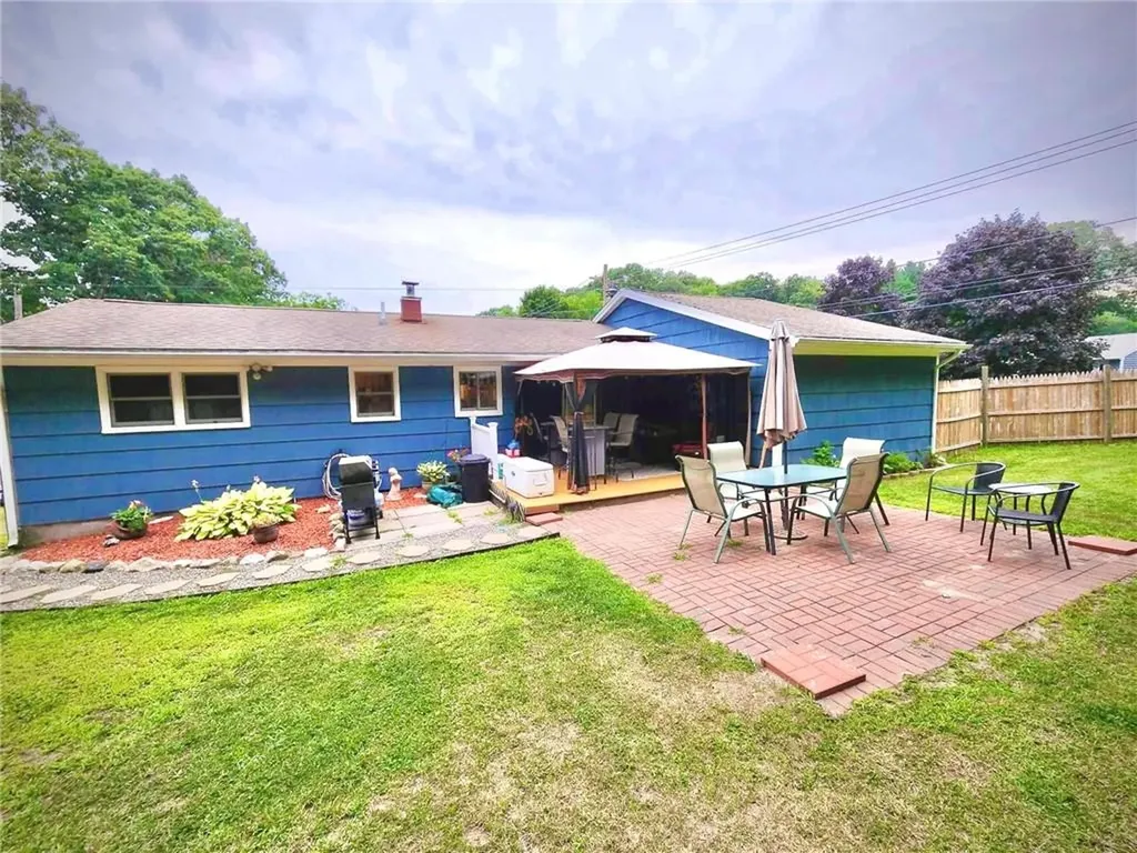105 Alaska Street Cumberland RI 02864